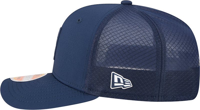 Men's Tennessee Titans New Era Navy 2025 Sideline 9SEVENTY Trucker Adjustable Hat - Pro Jersey Sports