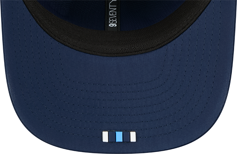 Men's Tennessee Titans New Era Navy 2025 Sideline 9SEVENTY Trucker Adjustable Hat - Pro Jersey Sports