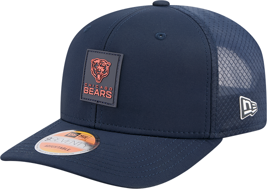 Men's Chicago Bears New Era Navy 2025 Sideline 9SEVENTY Trucker Adjustable Hat - Pro Jersey Sports