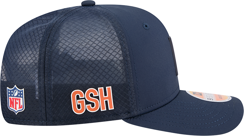 Men's Chicago Bears New Era Navy 2025 Sideline 9SEVENTY Trucker Adjustable Hat - Pro Jersey Sports