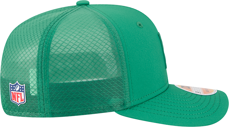 Men's Philadelphia Eagles New Era Kelly Green 2025 Sideline 9SEVENTY Trucker Adjustable Hat - Pro Jersey Sports