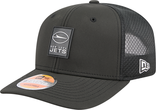 Men's New York Jets New Era Black 2025 Sideline 9SEVENTY Trucker Adjustable Hat - Pro Jersey Sports