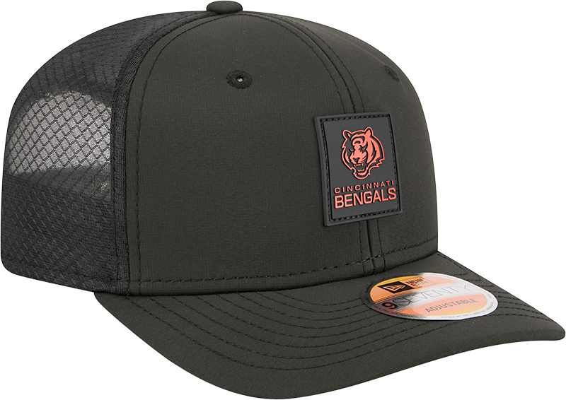 Men's Cincinnati Bengals New Era Black 2025 Sideline 9SEVENTY Trucker Adjustable Hat - Pro Jersey Sports