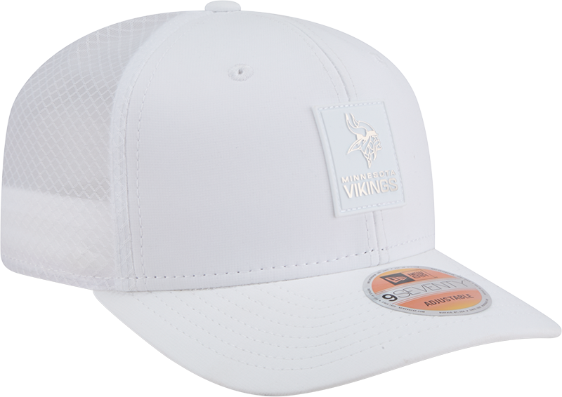Men's Minnesota Vikings New Era White 2025 Sideline 9SEVENTY Trucker Adjustable Hat - Pro Jersey Sports