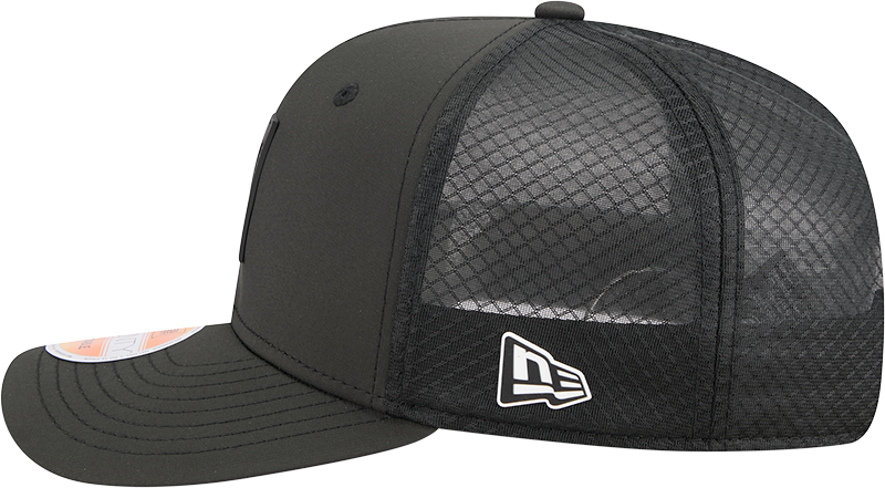 Men's Washington Commanders New Era Black 2025 Sideline 9SEVENTY Trucker Adjustable Hat - Pro Jersey Sports