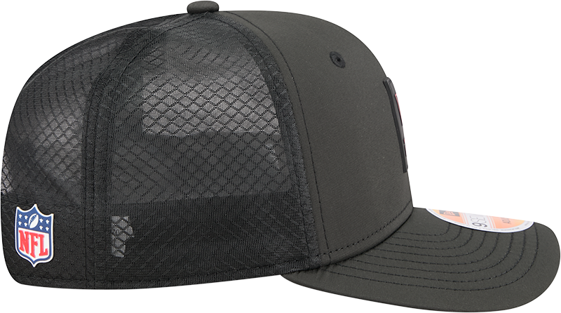 Men's Washington Commanders New Era Black 2025 Sideline 9SEVENTY Trucker Adjustable Hat - Pro Jersey Sports