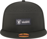 Men's Las Vegas Raiders New Era Black 2025 Sideline Split Panel 9FIFTY Snapback Hat - Pro Jersey Sports