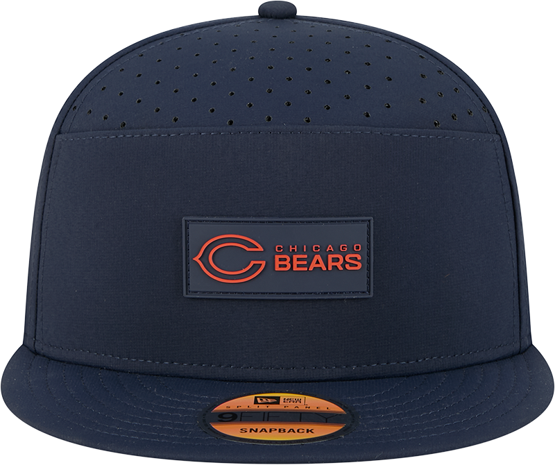 Men's Chicago Bears New Era Navy 2025 Sideline Split Panel 9FIFTY Snapback Hat - Pro Jersey Sports