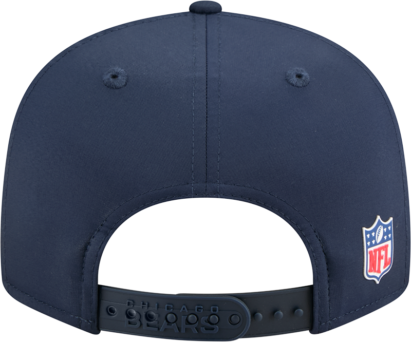 Men's Chicago Bears New Era Navy 2025 B Sideline Split Panel 9FIFTY Snapback Hat - Pro Jersey Sports