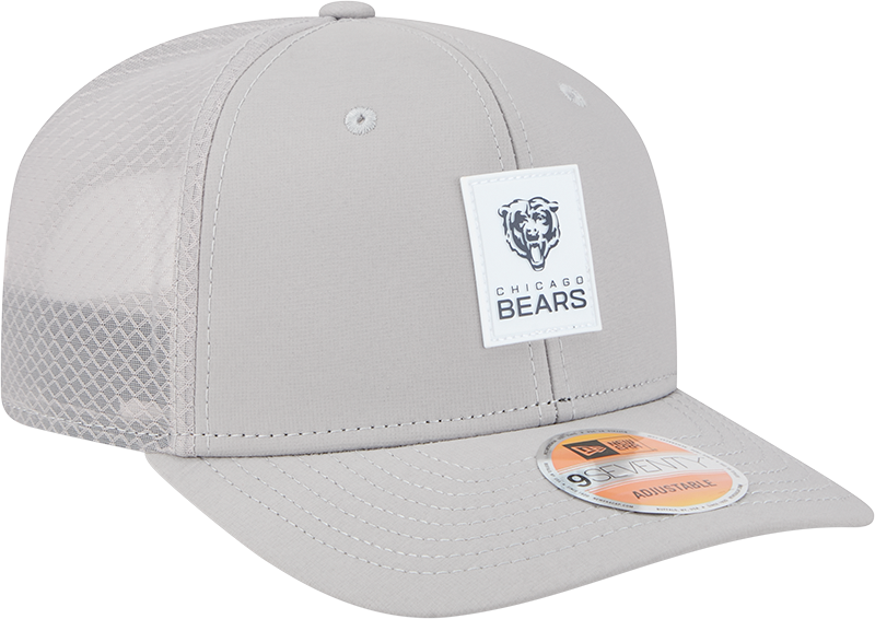 Men's Chicago Bears New Era Gray 2025 NFL Primary Logo Sideline Heat 9SEVENTY Adjustable Hat