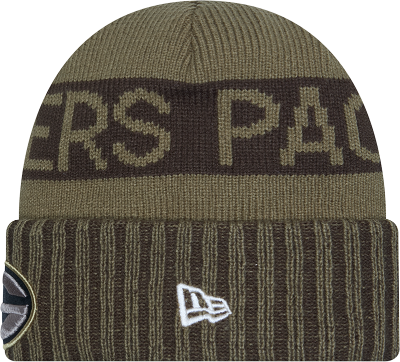 Green Bay Packers New Era Green 2025 NFL Sideline Salute To Service Cuffed Knit Hat - Pro Jersey Sports