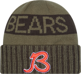 Chicago Bears New Era Green 2025 NFL Sideline Salute To Service B Cuffed Knit Hat - Pro Jersey Sports