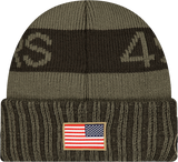 San Francisco 49ers New Era Green 2025 NFL Sideline Salute To Service Cuffed Knit Hat - Pro Jersey Sports