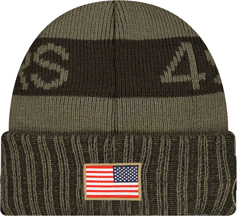 San Francisco 49ers New Era Green 2025 NFL Sideline Salute To Service Cuffed Knit Hat - Pro Jersey Sports