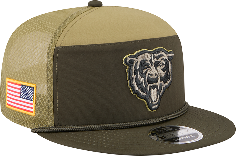 Men's Chicago Bears New Era Green 2025 Salute To Service Sideline Split Panel 9FIFTY Snapback Trucker Hat - Pro Jersey Sports