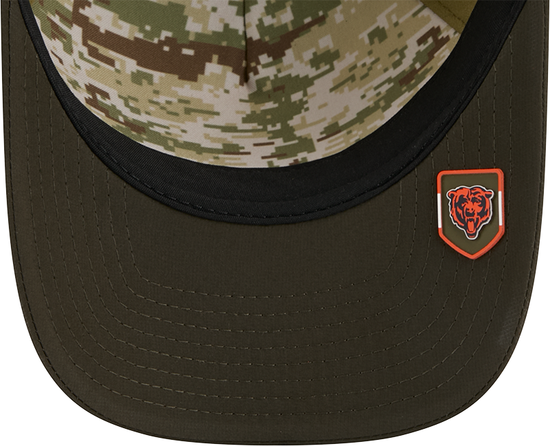 Men's Chicago Bears New Era Green 2025 NFL Salute To Service Sideline 9FORTY M-Crown Adjustable Hat - Pro Jersey Sports