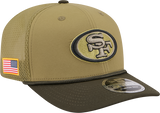 Men's San Francisco 49ers New Era Green 2025 Salute To Service Sideline 9SEVENTY Trucker Adjustable Hat - Pro Jersey Sports