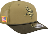 Men's Minnesota Vikings New Era Green 2025 Salute To Service Sideline 9SEVENTY Trucker Adjustable Hat - Pro Jersey Sports