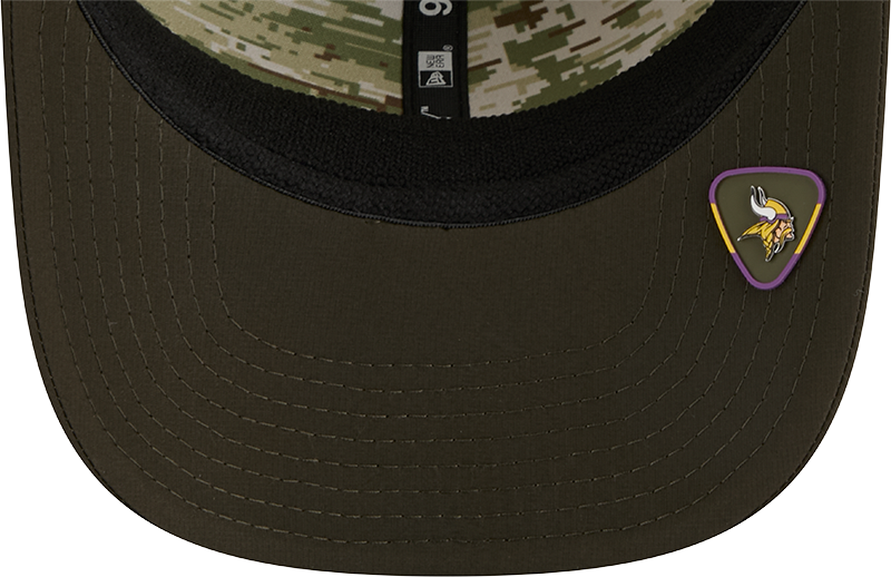 Men's Minnesota Vikings New Era Green 2025 Salute To Service Sideline 9SEVENTY Trucker Adjustable Hat - Pro Jersey Sports
