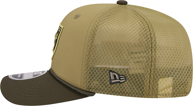Men's Las Vegas Raiders New Era Green 2025 Salute To Service Sideline 9SEVENTY Trucker Adjustable Hat - Pro Jersey Sports