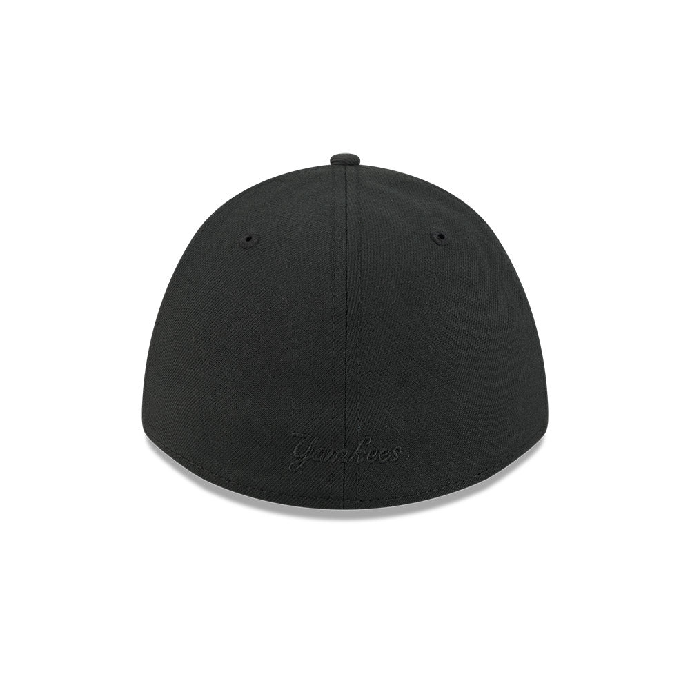 New York Yankees M-Crown 39Thirty Tonal Black Flex Fit Hat