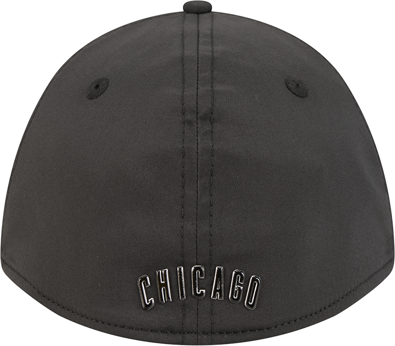 Chicago Cubs New Era M-Crown 39Thirty Metallic Black Performance Flex Fit Hat