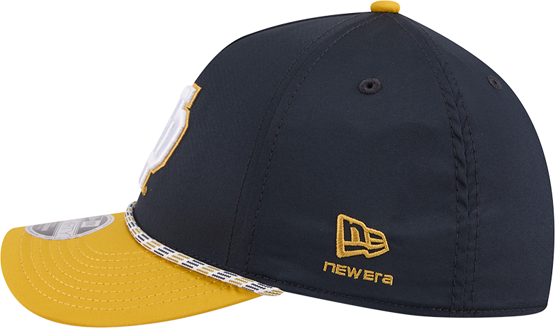 Mens New Era Notre Dame Fighting Irish M-Crown A-Frame Rope 39THIRTY Flex Hat-Gold/Navy - Pro Jersey Sports