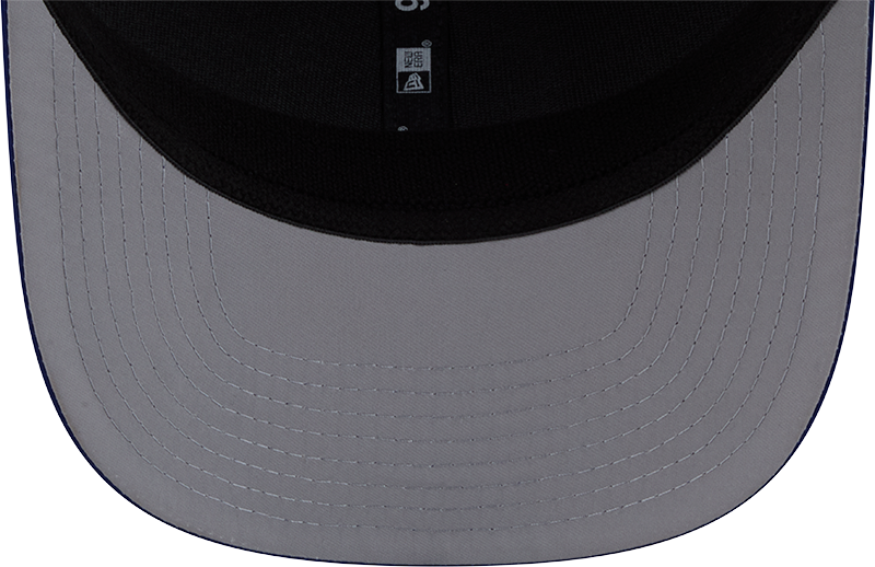 Men's Los Angeles Dodgers New Era Circle Patch 9SEVENTY Trucker Adjustable Hat