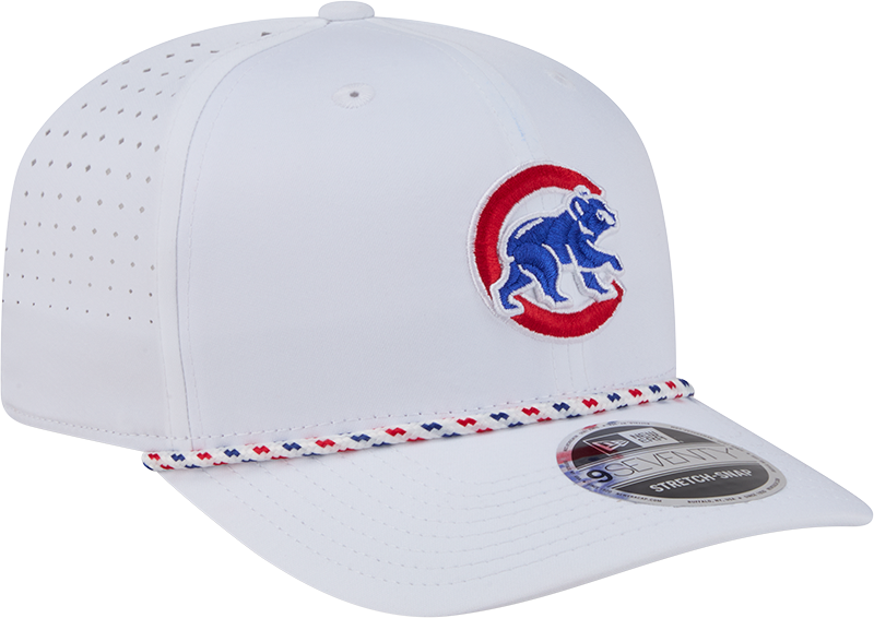 Chicago Cubs New Era White Sport Rope 9SEVENTY Stretch Snap Adjustable Hat-Walking Bear