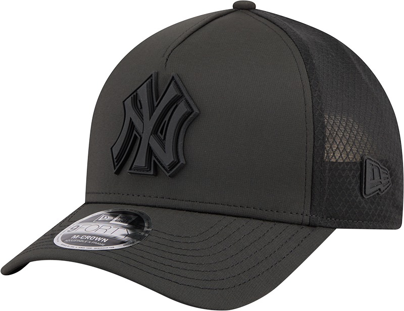 New York Yankees New Era Badged 9FORTY M-Crown Adjustable Hat-Black
