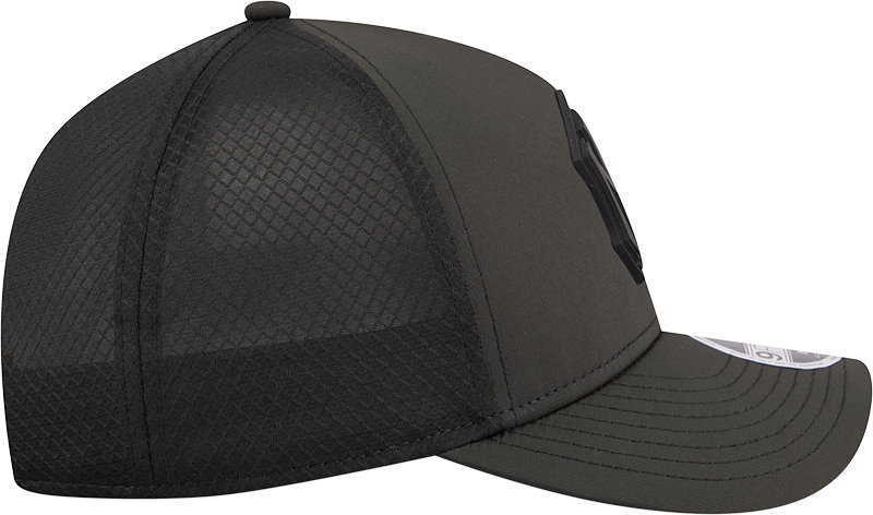 New York Yankees New Era Badged 9FORTY M-Crown Adjustable Hat-Black