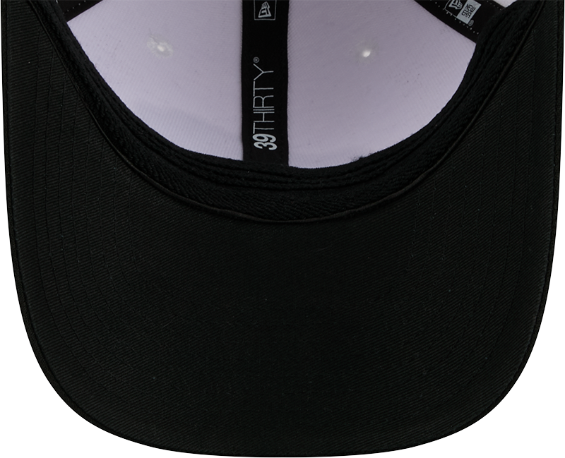 Buffalo Bills New Era White/Black 2026 NFL Draft 39THIRTY M-Crown Flex Hat