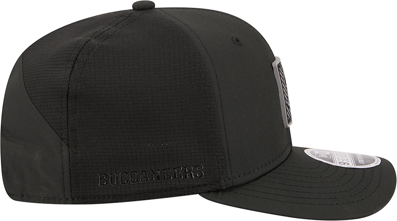 Men's Tampa Bay Buccaneers New Era Black 2026 NFL Training Camp 9SEVENTY Adjustable Hat