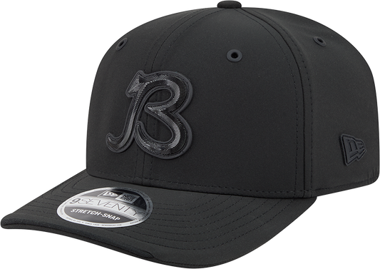 Men's Chicago Bears New Era 2026 NFL Sideline 9SEVENTY 'B' Logo Tonal Black Adjustable Hat