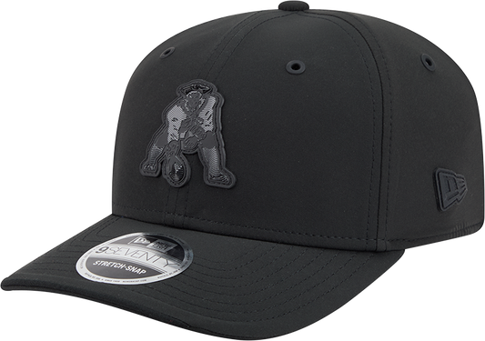 Men's New England Patriots New Era 2026 NFL Sideline 9SEVENTY Black Alternate Logo Adjustable Hat