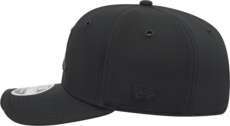 Men's New England Patriots New Era 2026 NFL Sideline 9SEVENTY Black Alternate Logo Adjustable Hat