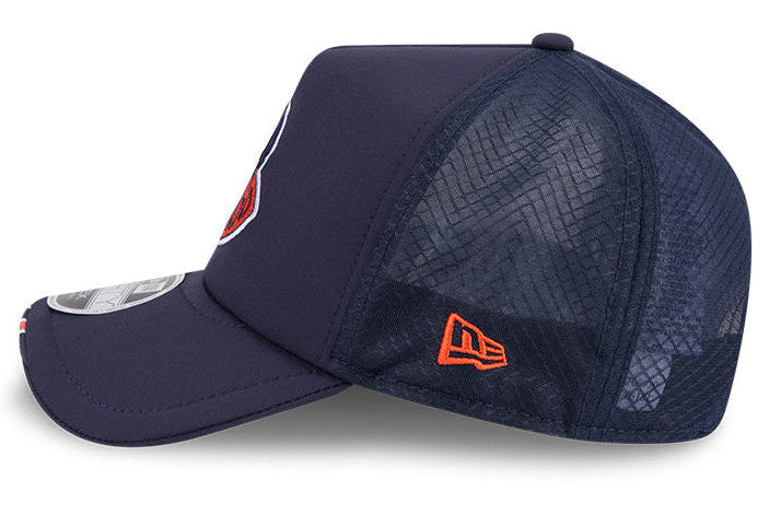 Men's Chicago Bears New Era Navy 2026 Rivalry Apex 9FORTY Adjustable Trucker Hat