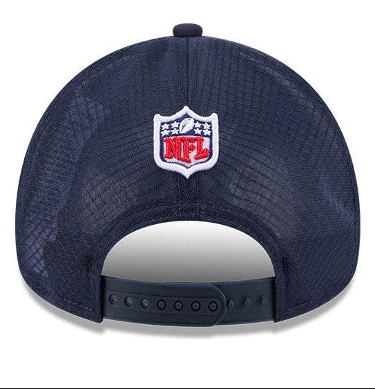 Men's Chicago Bears New Era Navy 2026 Rivalry Apex 9FORTY Adjustable Trucker Hat