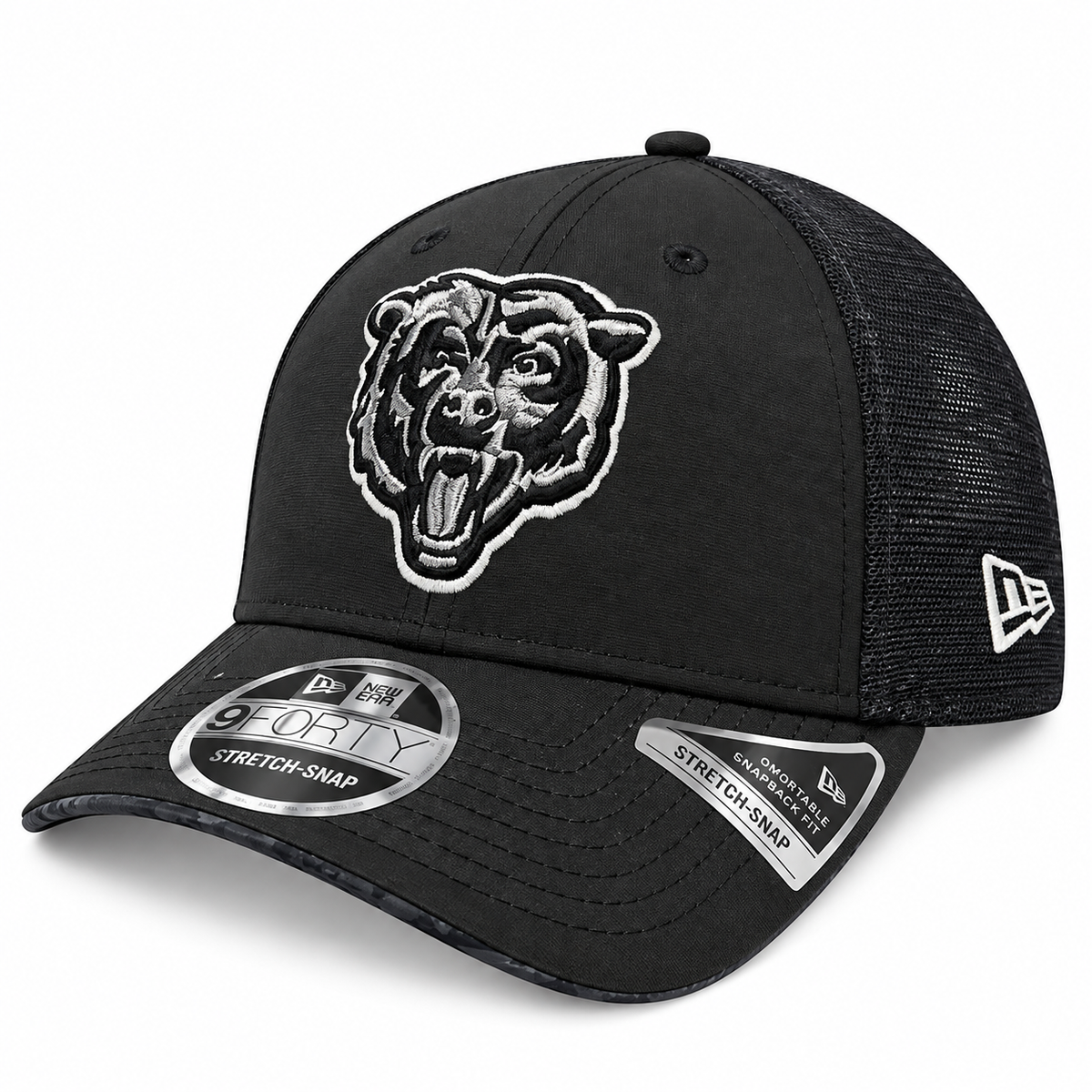 Chicago Bears New Era 2026 Salute To Service 9FORTY Bearhead Logo Stretch-Snap Hat - Black