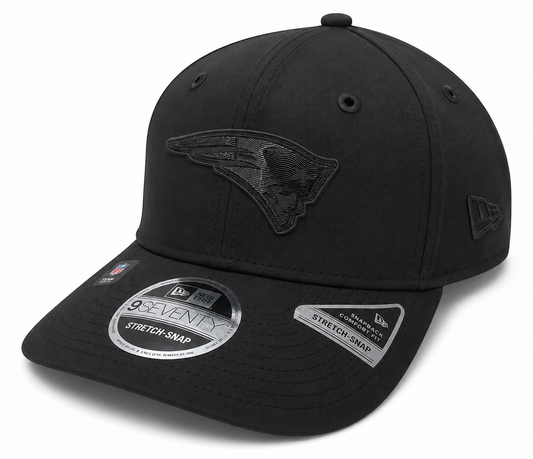 Men's New England Patriots New Era 2026 NFL Sideline 9SEVENTY Black Patriot Logo Adjustable Hat