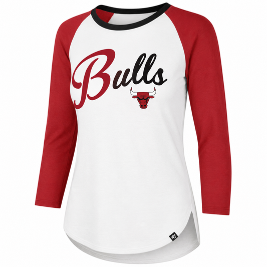 Womens Chicago Bulls '47 NBA Sandstone GRD Script Splitter Raglan T-Shirt
