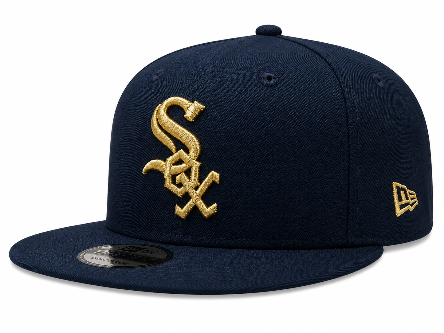 Mens Chicago White Sox New Era Black Gold Rush Cooperstown Collection Black and Gold 9FIFTY Snapback Hat