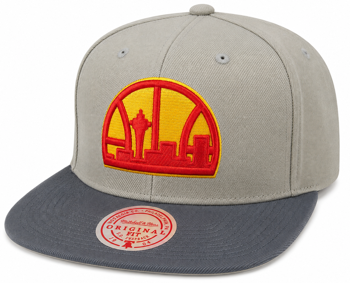 Men's Seattle Supersonics NBA Cool Grey 3 2-Tone HWC Mitchell & Ness Snapback Hat