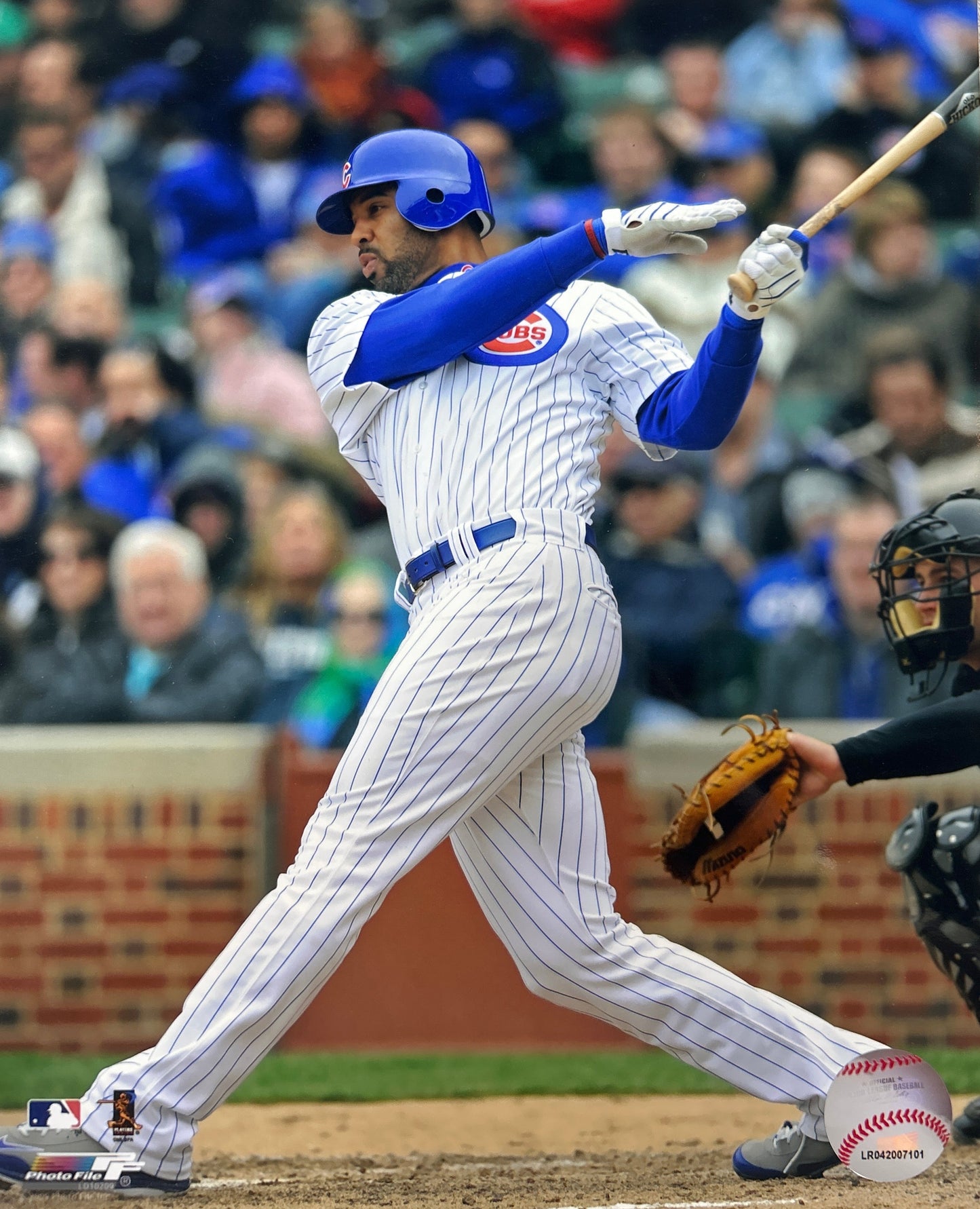 Derrek Lee White Jersey Chicago Cubs Action Photo (8X10)