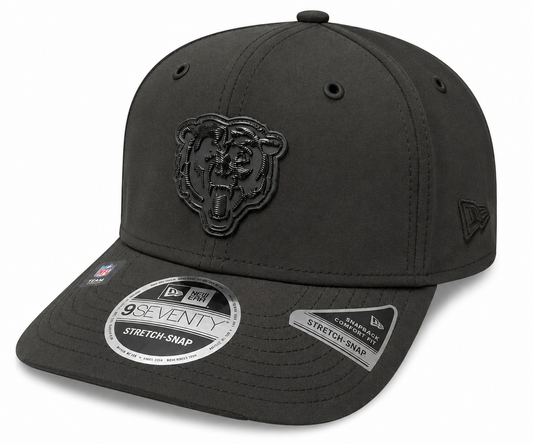 Men's Chicago Bears New Era 2026 NFL Sideline 9SEVENTY Black Bear Head Adjustable Hat
