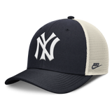 New York Yankees Nike Rise Navy Adjustable Snapback Trucker Hat - Pro Jersey Sports