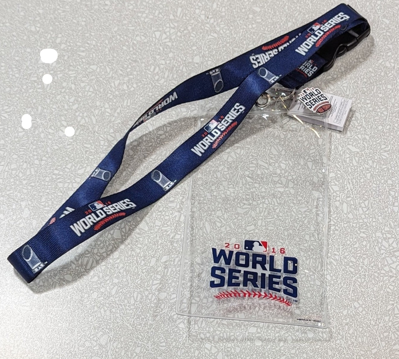 Chicago Cubs Aminco 2016 World Series Ticket lanyard with I was there pin