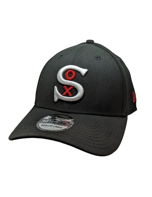 Mens Chicago White Sox 1917 Black Cooperstown Collection 39THIRTY Flex Fit New Era Hat