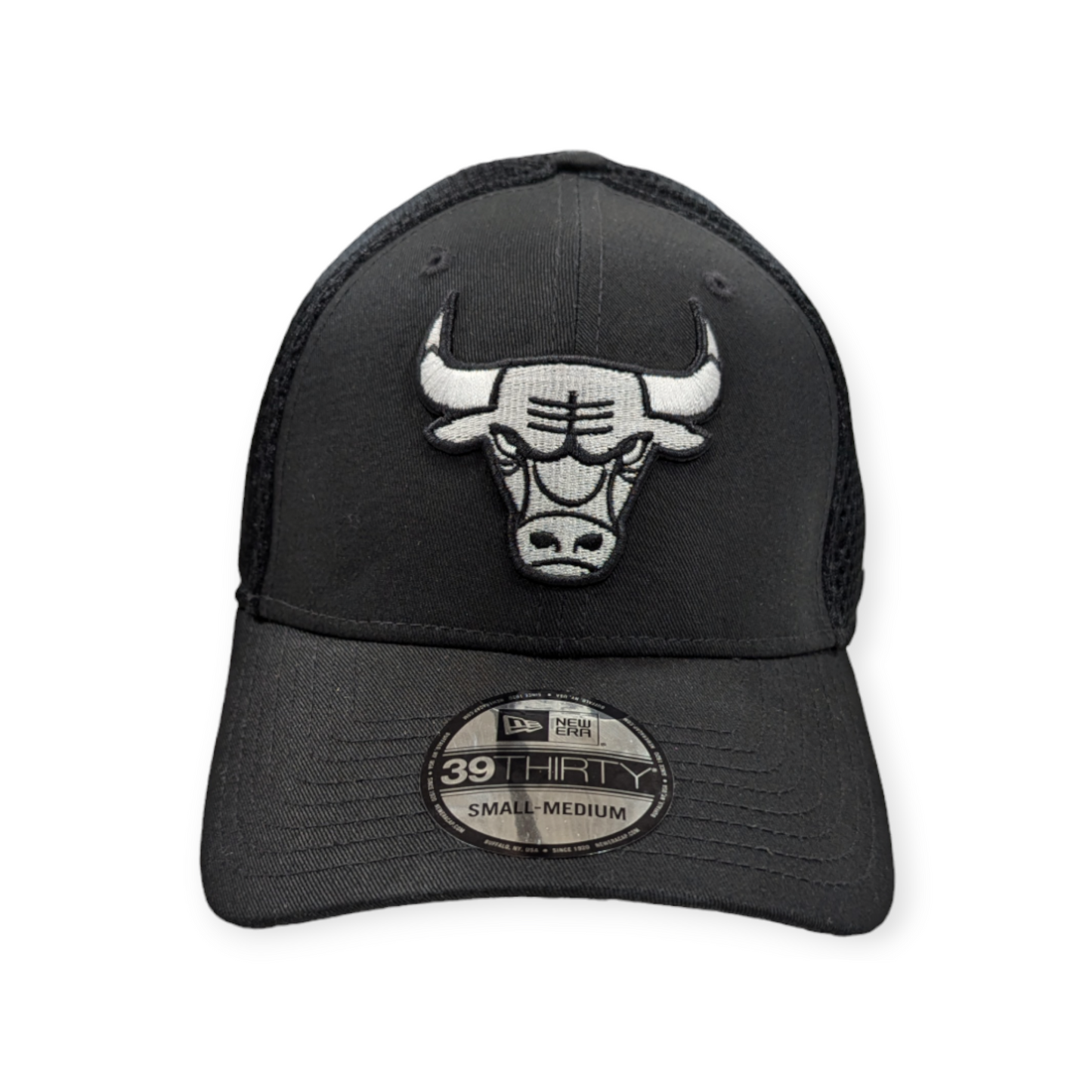 Men’s Chicago Bulls New Era Black and White Neo 39THIRTY Flex Fit Hat