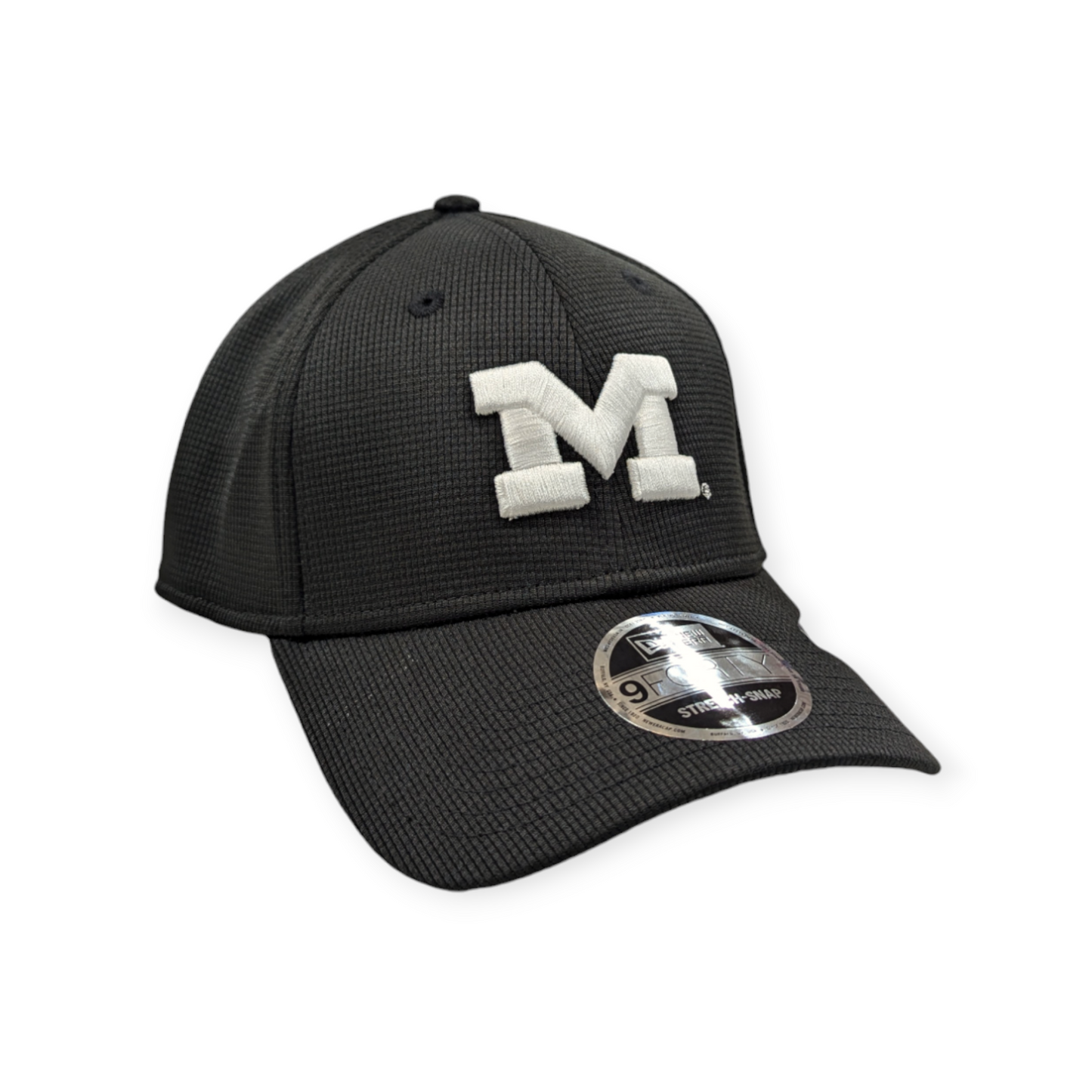 Michigan Wolverines New Era Black Pivot 9FORTY Adjustable Hat